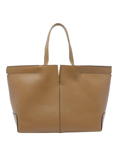 Tod's Hand Stitched Tote Bag In Brown
