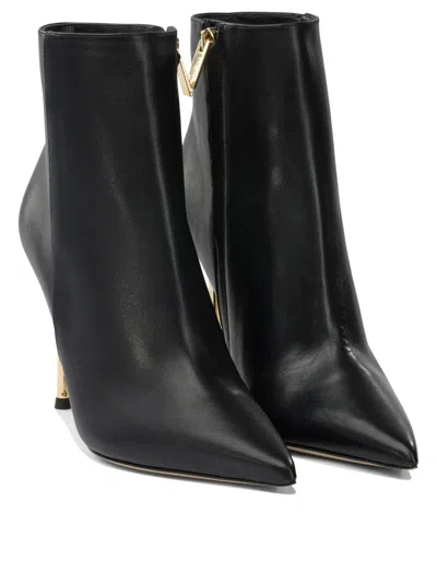 Ninalilou Pointed-toe Ankle Boots In Black