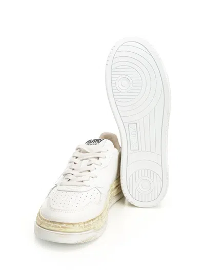 Autry Medalist Low Vintage X Mihara Yasuhiro White Sneakers With Handcrafted Sole In Leather Man In White