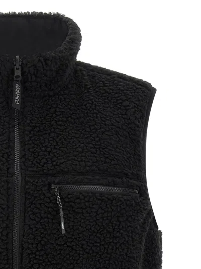 Gramicci Fleece Zip-fastening Vest In Black