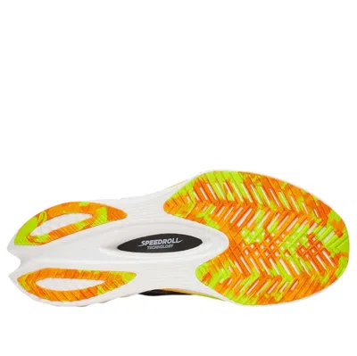 Saucony Endorphin Pro 4 Panelled Mesh Trainers In Black