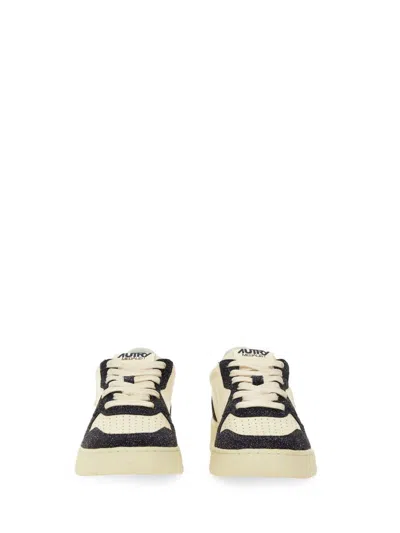 Autry Sneakers Medalist Low In Avory And Blue Leather Glittered In Multi