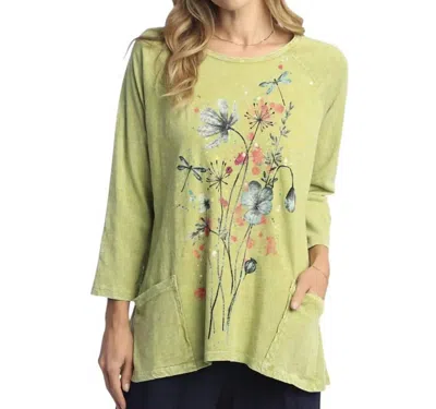Jess & Jane Cotton Patch Pocket Tunic Top In Primrose In Green