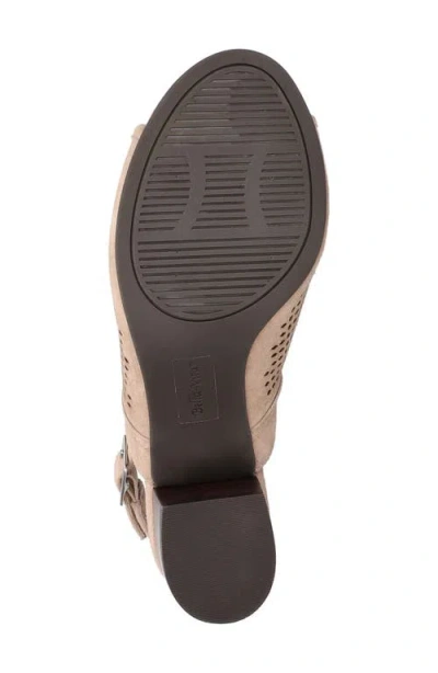 Bella Vita Women's Emmalyn Block Heel Sandals In Nude