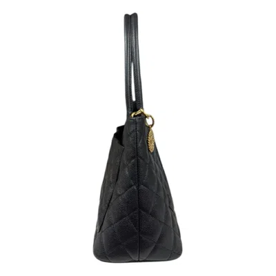 Pre-owned Chanel Black Grained Calfskin Tote Bag ()