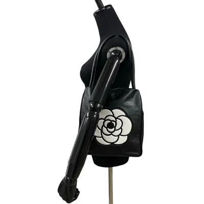 Pre-owned Chanel Black White Leather Handbag Shoulder Bag Tote Bag ()