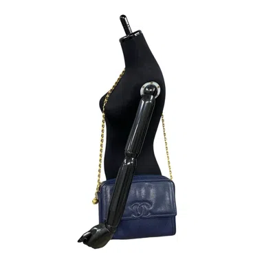 Pre-owned Chanel Navy Grained Calfskin Pochette Shoulder Bag ()