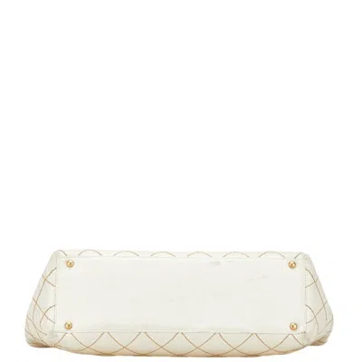 Pre-owned Chanel White Leather Tote Bag ()
