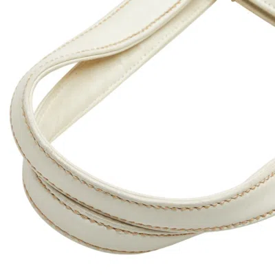 Pre-owned Chanel White Leather Tote Bag ()