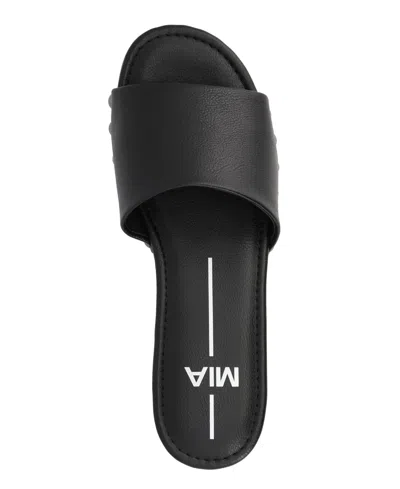 Mia Women's Xonia Studded Round Toe Sandals In Black