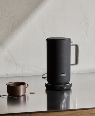Aarke Temperature Control Kettle In Black