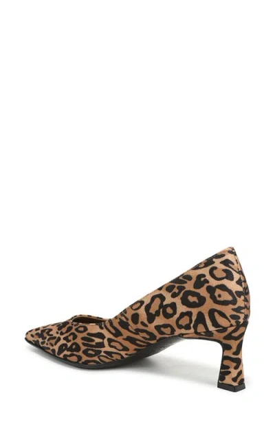 Naturalizer Women's Tylan Point Toe Pump Shoes In Animal Print