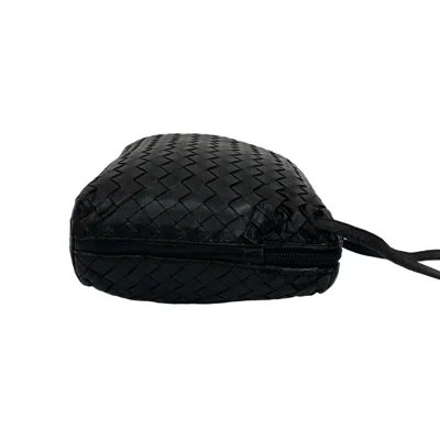 Pre-owned Bottega Veneta Black Leather Pochette Shoulder Bag ()
