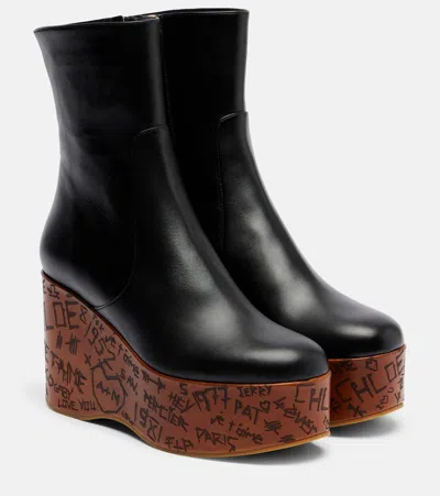 Chloé Graphic Print Ankle Boots With Platform Sole In Black