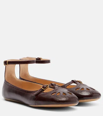 Chloé Flat Shoe With Burnished Look Made In Italy In Burgundy