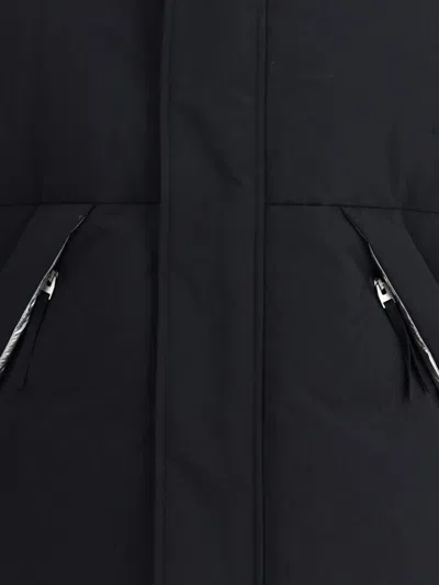 Laminar Padded And Quilted Sleeveless Jacket In Black