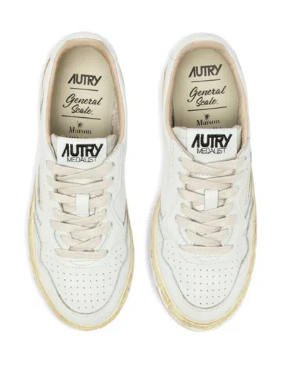 Autry X Maison Mihara Yasuhiro Medialist Low Super Vintage Sneakers In White