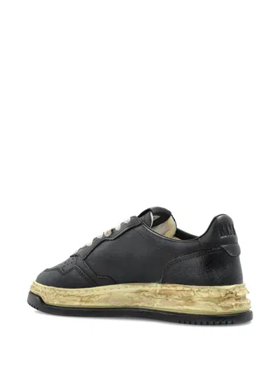 Autry X Maison Mihara Yasuhiro Medialist Low Super Vintage Sneakers In Black