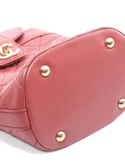 Pre-owned Chanel Matelassé Shoulder Bag In Pink