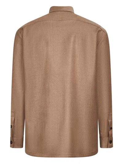 搭扣袖口贴袋衬衫