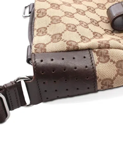 Pre-owned Gucci 2000s Gg Supreme Canvas Shoulder Bag In Neutral