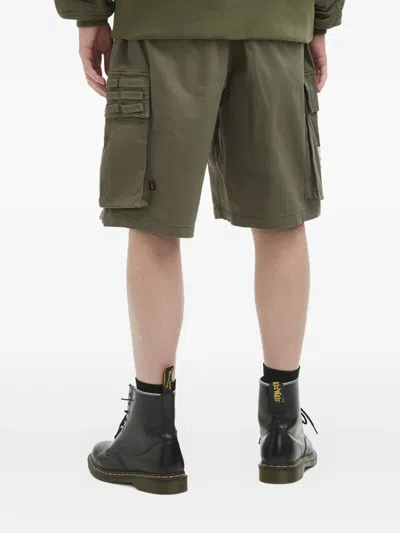 Alpha Industries Logo-patch Cargo Shorts In Green