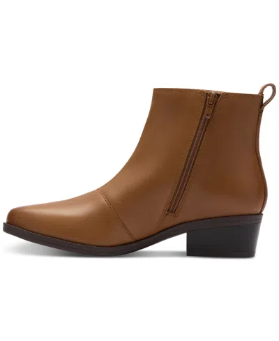 Clarks Collection Women's Danyelle Skip Block Heel Booties In Brown