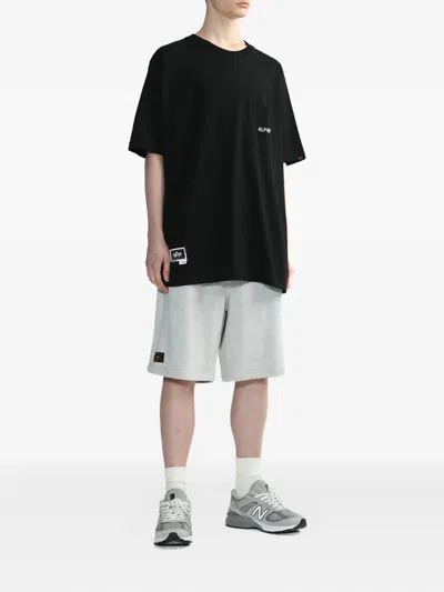 Alpha Industries Logo-patch Shorts In Gray
