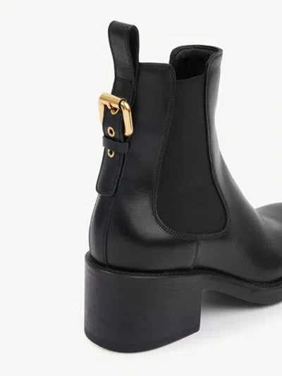 Chloé Dakota Buckled Leather Ankle Boots In Black