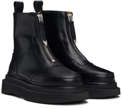 Toga ブラック ハードレザー ブーツ In Black