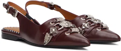 Toga バーガンディ Metal ベルト フラットシューズ In Brown