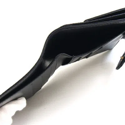 Pre-owned Chanel Black Grained Calfskin Wallet (bi-fold) ()