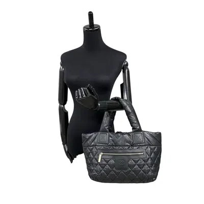 Pre-owned Chanel Black Nylon Handbag Tote Bag ()