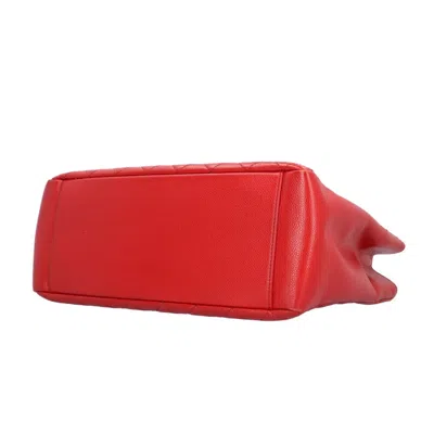 Pre-owned Chanel Red Color Grained Calfskin Tote Bag ()