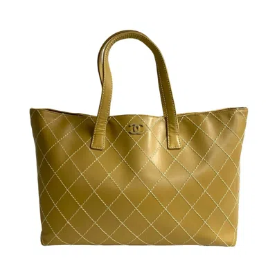 Pre-owned Chanel Yellow Leather Tote Bag ()
