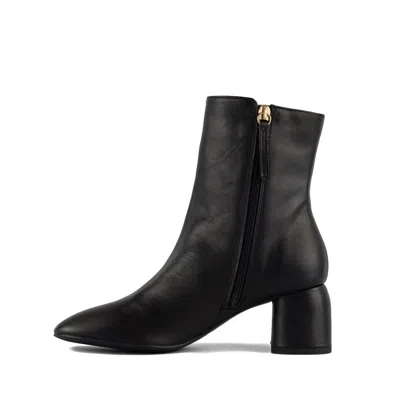 Angel Alarcon Black Smooth Leather Ankle Boot In Black