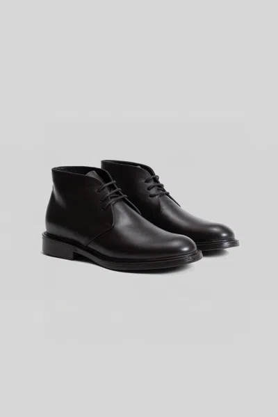 Robert Barakett Nelson Chukka Boot In Black
