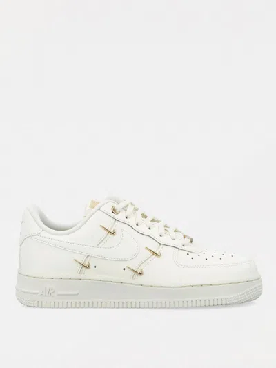 Nike (wmns)  Air Force 1 Low 'white Mini Gold Swooshes' In White