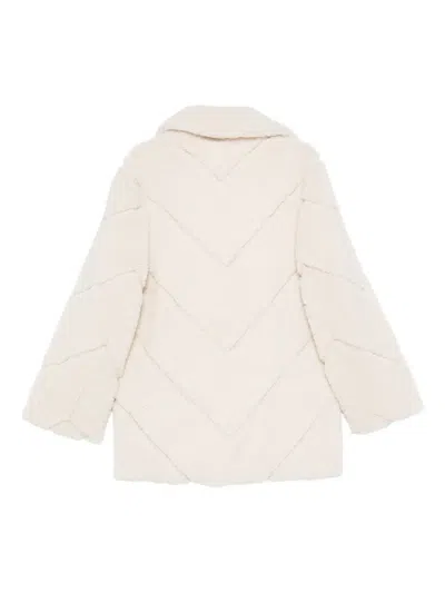 人字纹图案皮毛一体夹克