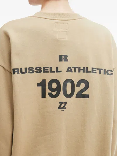 Izzue X Russell Athletic Logo-print Sweatshirt In Neutral