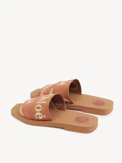 Chloé Caramel Linen Woody Slippers In Brown