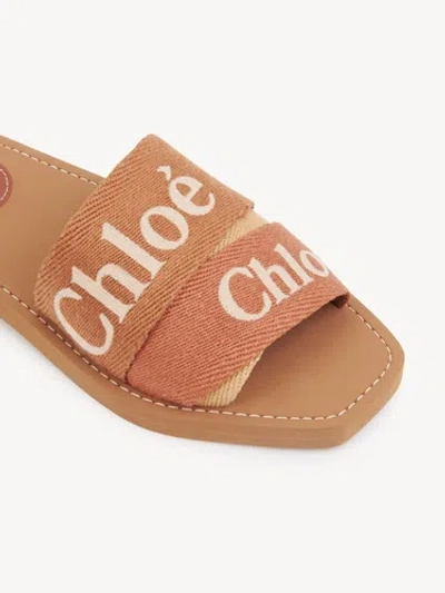 Chloé Caramel Linen Woody Slippers In Brown