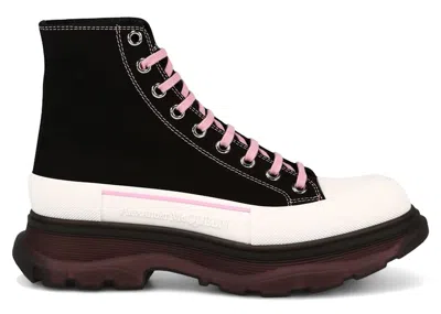 Pre-owned Alexander Mcqueen Men's  Tread Slick Boot Sneakers In Black/blossom Pink