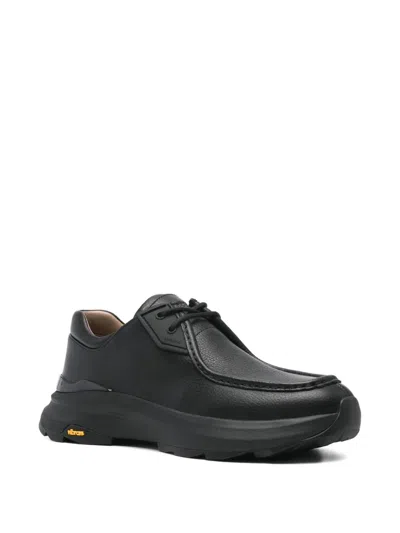 Referenc Fernabee Sneakers In Black