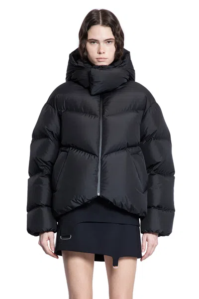 Ssheena Short Down Jacket In Black