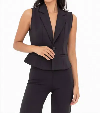 Mono B Sleeveless Button Down Stretch Vest In Black In Black