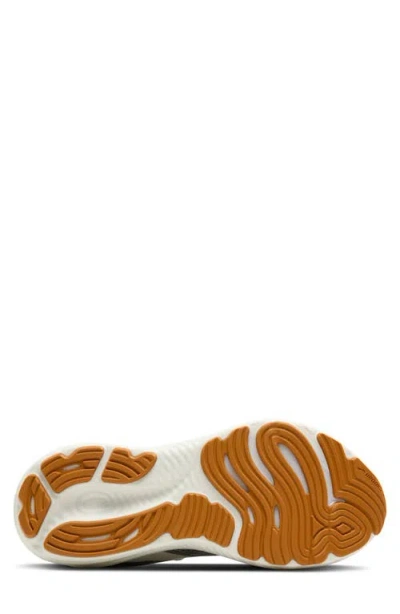 Brooks Glycerin 22 Running Shoe In Multi