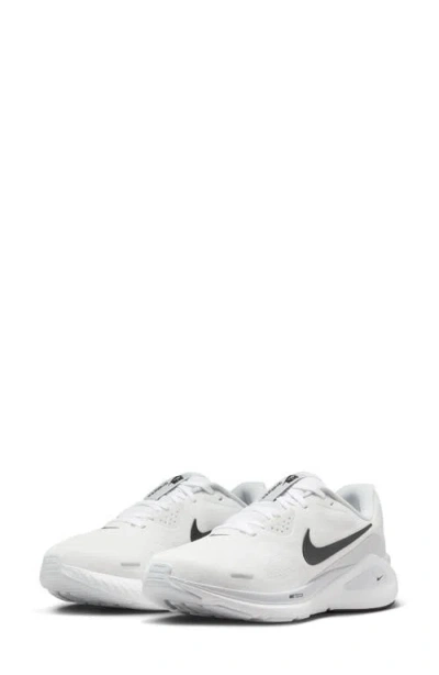 Nike Structure 26 Running Shoe In Animal Print