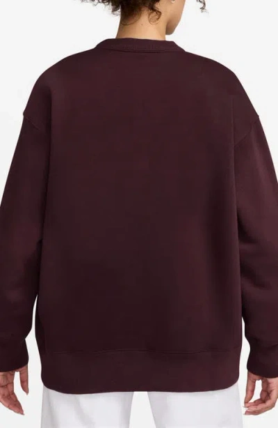 Nike Phoenix Fleece Oversize Crewneck Sweatshirt In Burgundy