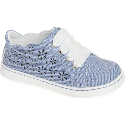 L'amour Denise Cutout Sneaker In Blue